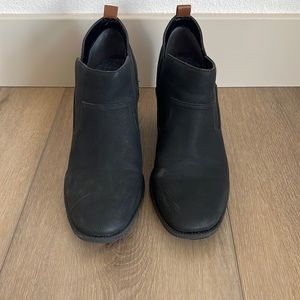 Dr Scholl’s Block Heel Bootie